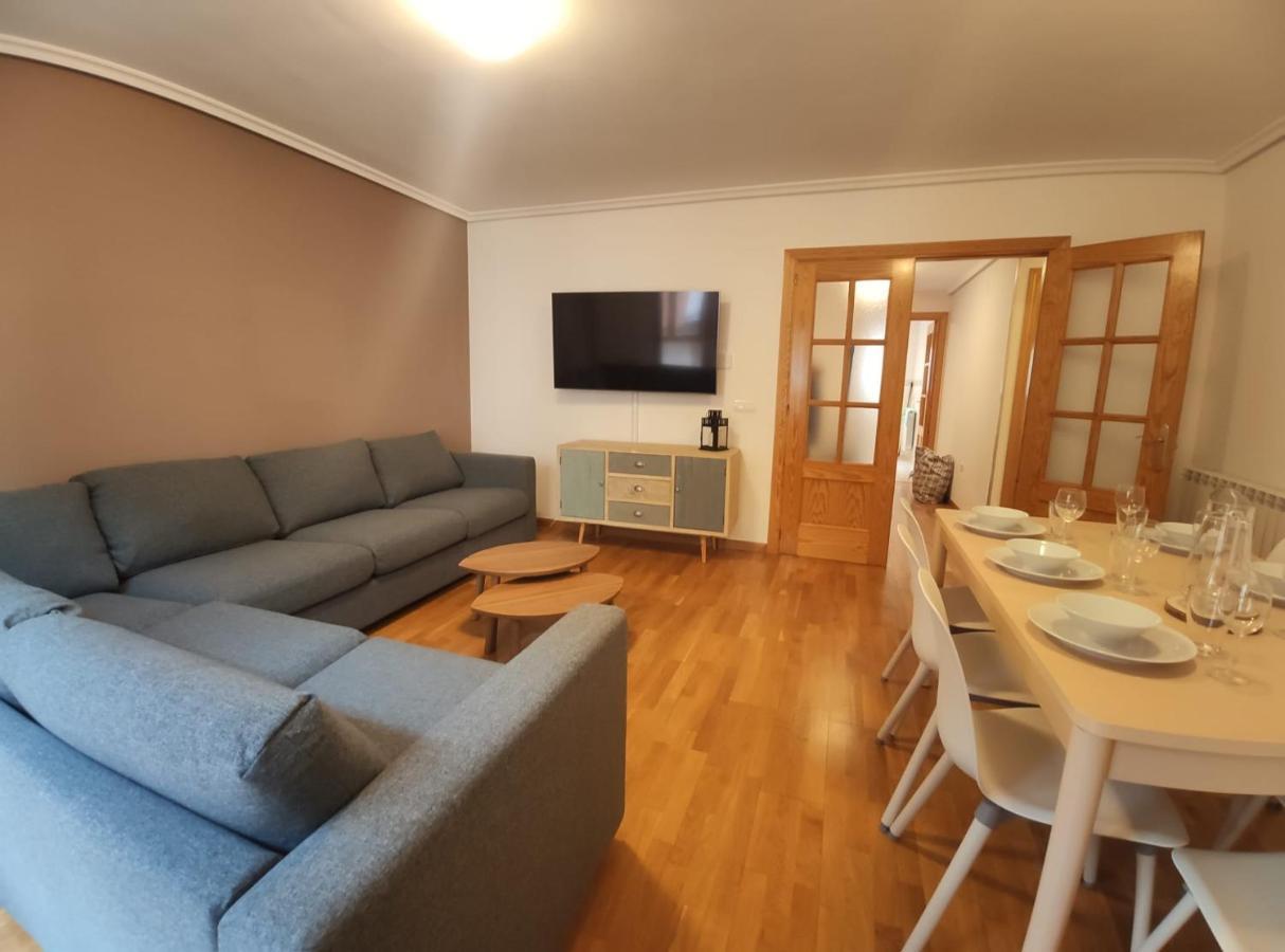 Apartamento Miral21 Χάκα Εξωτερικό φωτογραφία